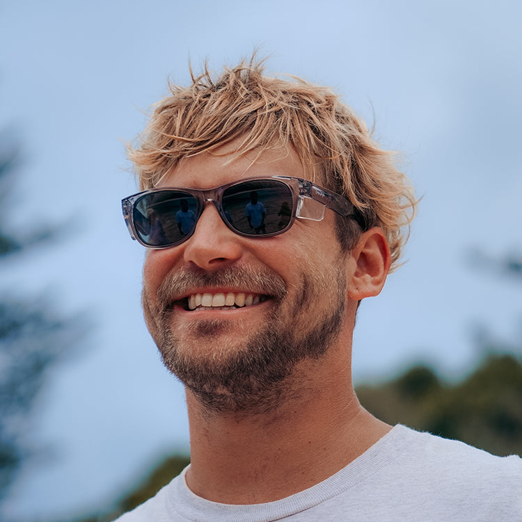 SAFESTYLE 'CLASSICS' GRAPHITE FRAME / POLARISED LENS